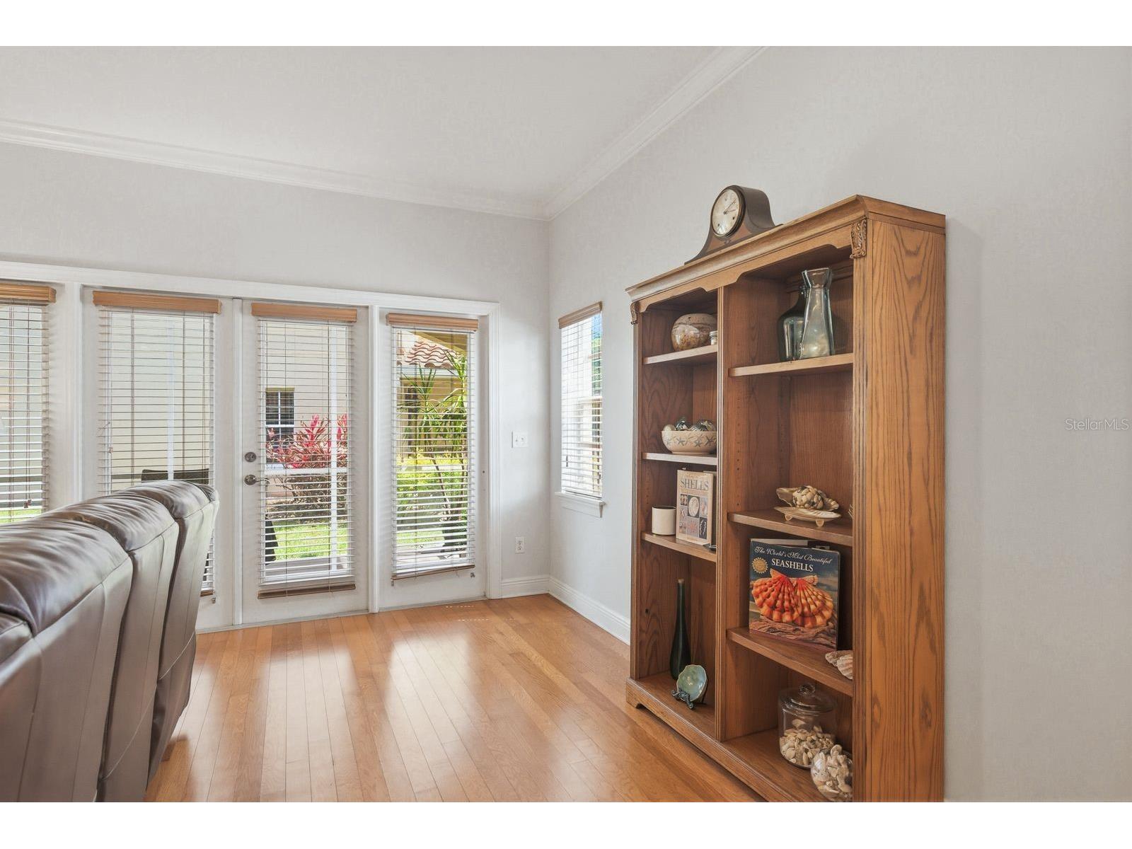 208 Valencia Circle Saint Petersburg FL 33716 TB8489242 image18