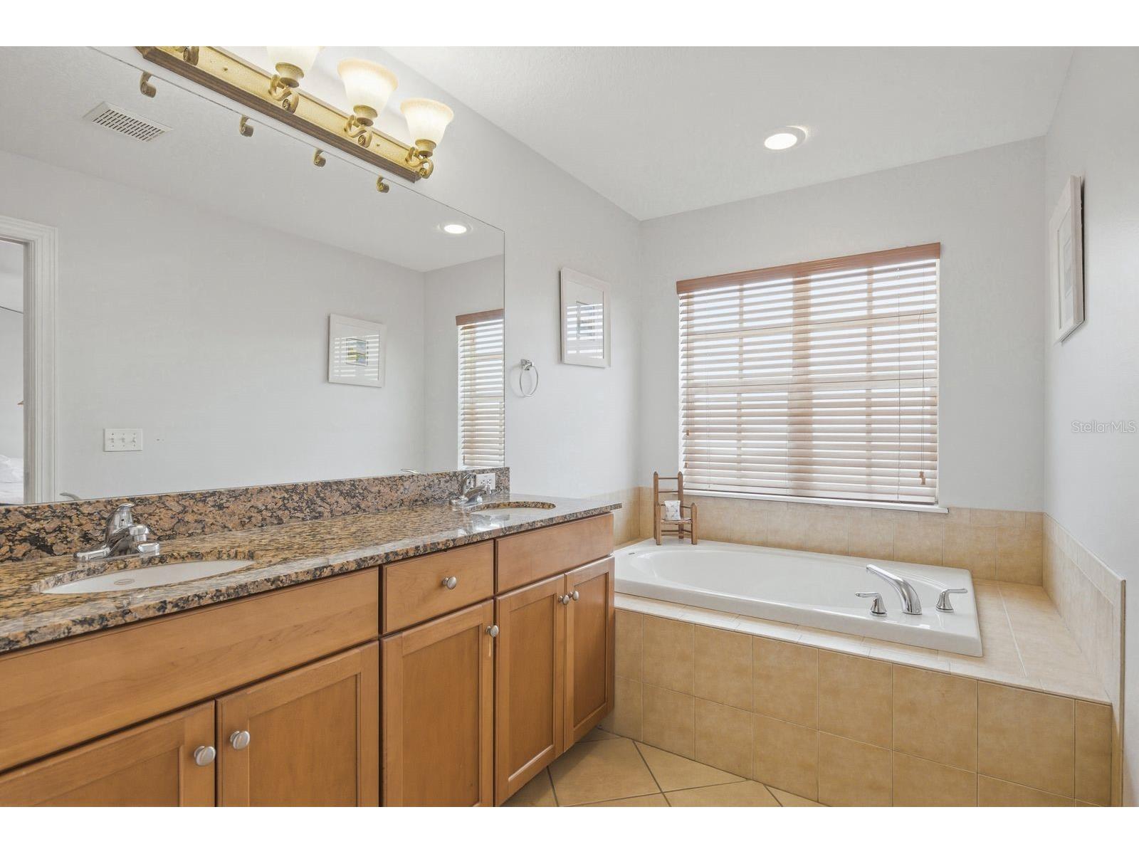 208 Valencia Circle Saint Petersburg FL 33716 TB8489242 image27