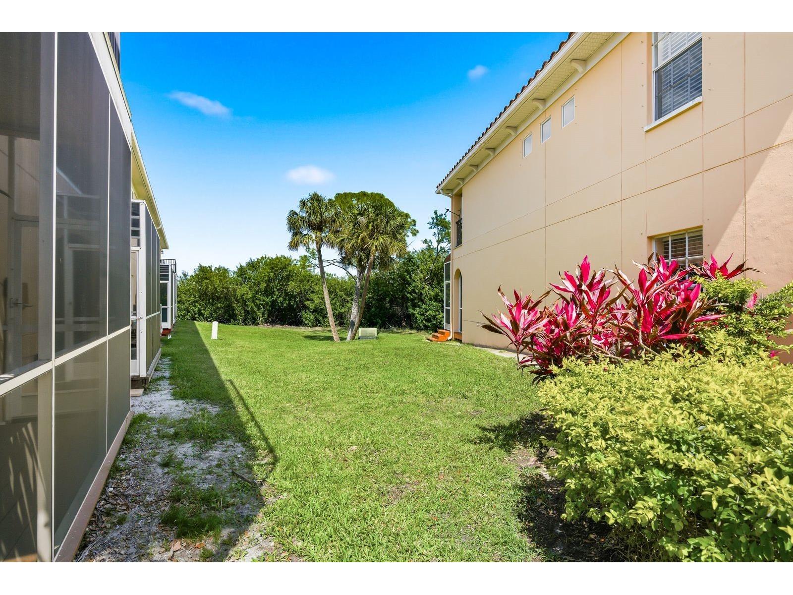 208 Valencia Circle Saint Petersburg FL 33716 TB8489242 image41