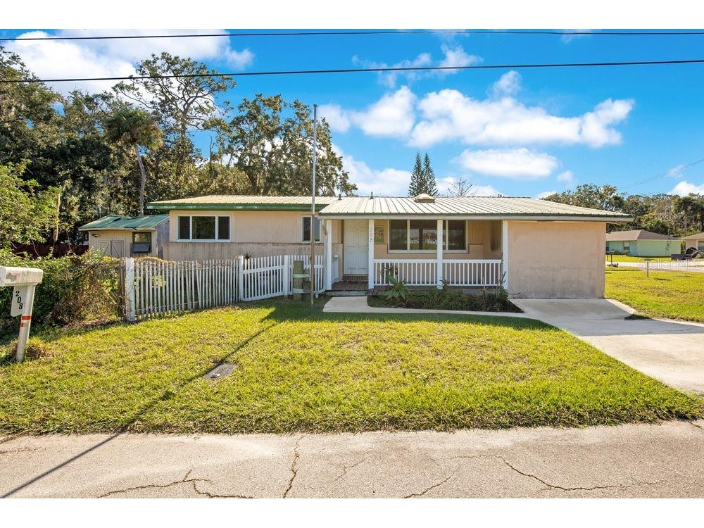 208 W Knapp Avenue Edgewater FL 32132 O6165214 image1