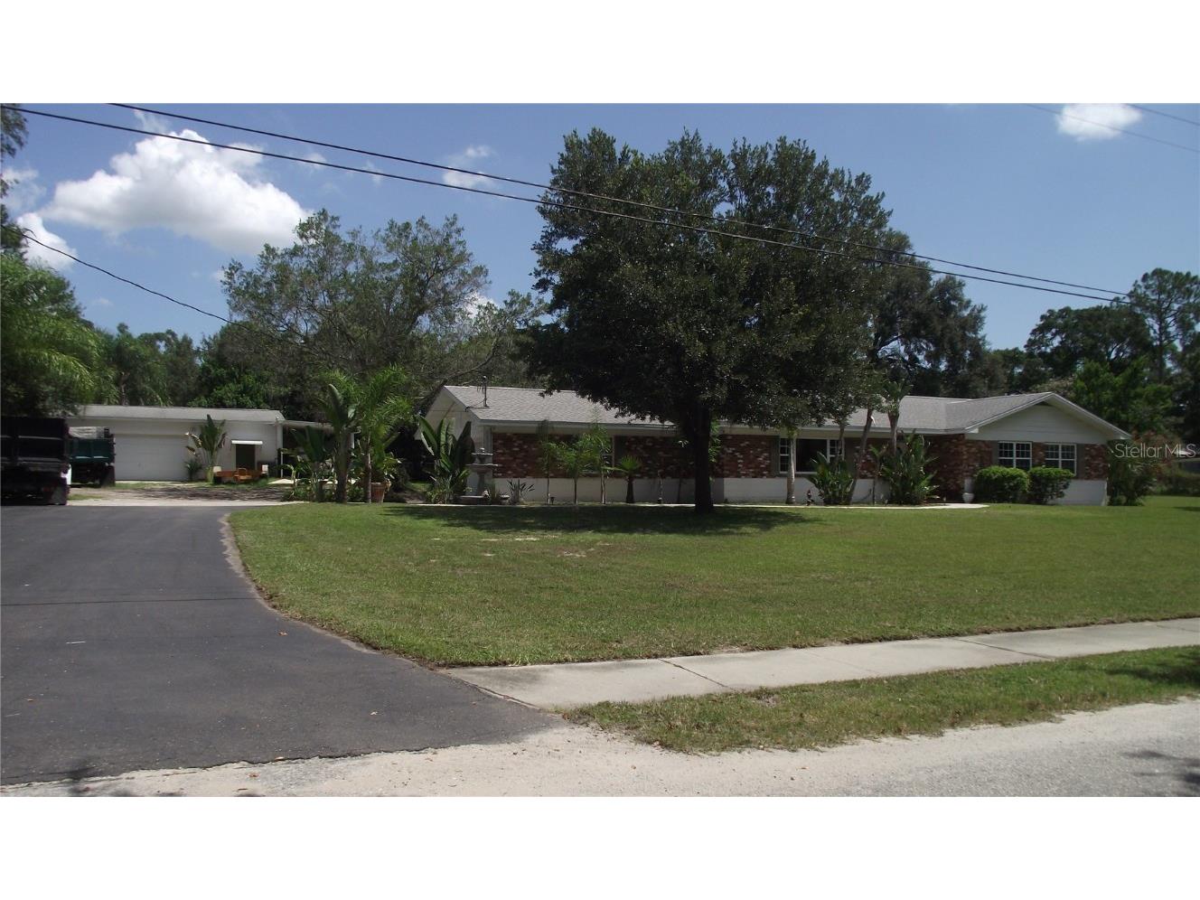 208 Watkins Way Brandon FL 33510 U8203023 image1