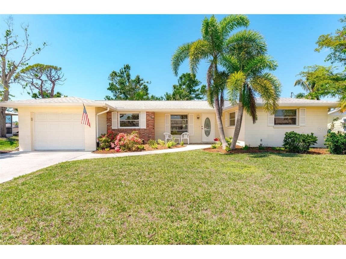 2080 Dakota Avenue Englewood FL 34224 D6130338 image1
