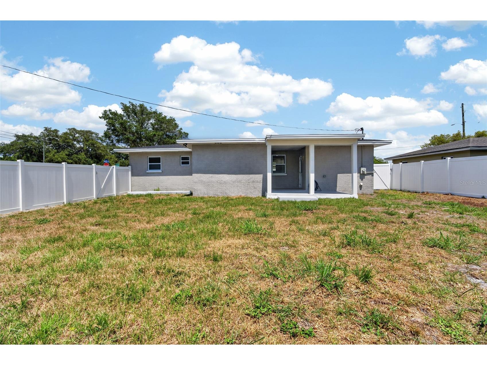 2080 Douglas Avenue Clearwater FL 33755 TB8517985 image21