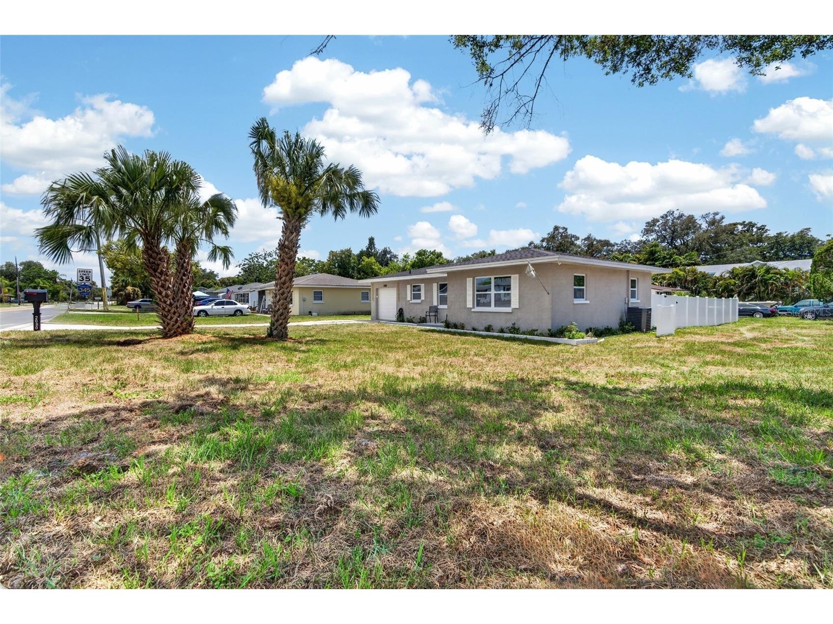 2080 Douglas Avenue Clearwater FL 33755 TB8517985 image27