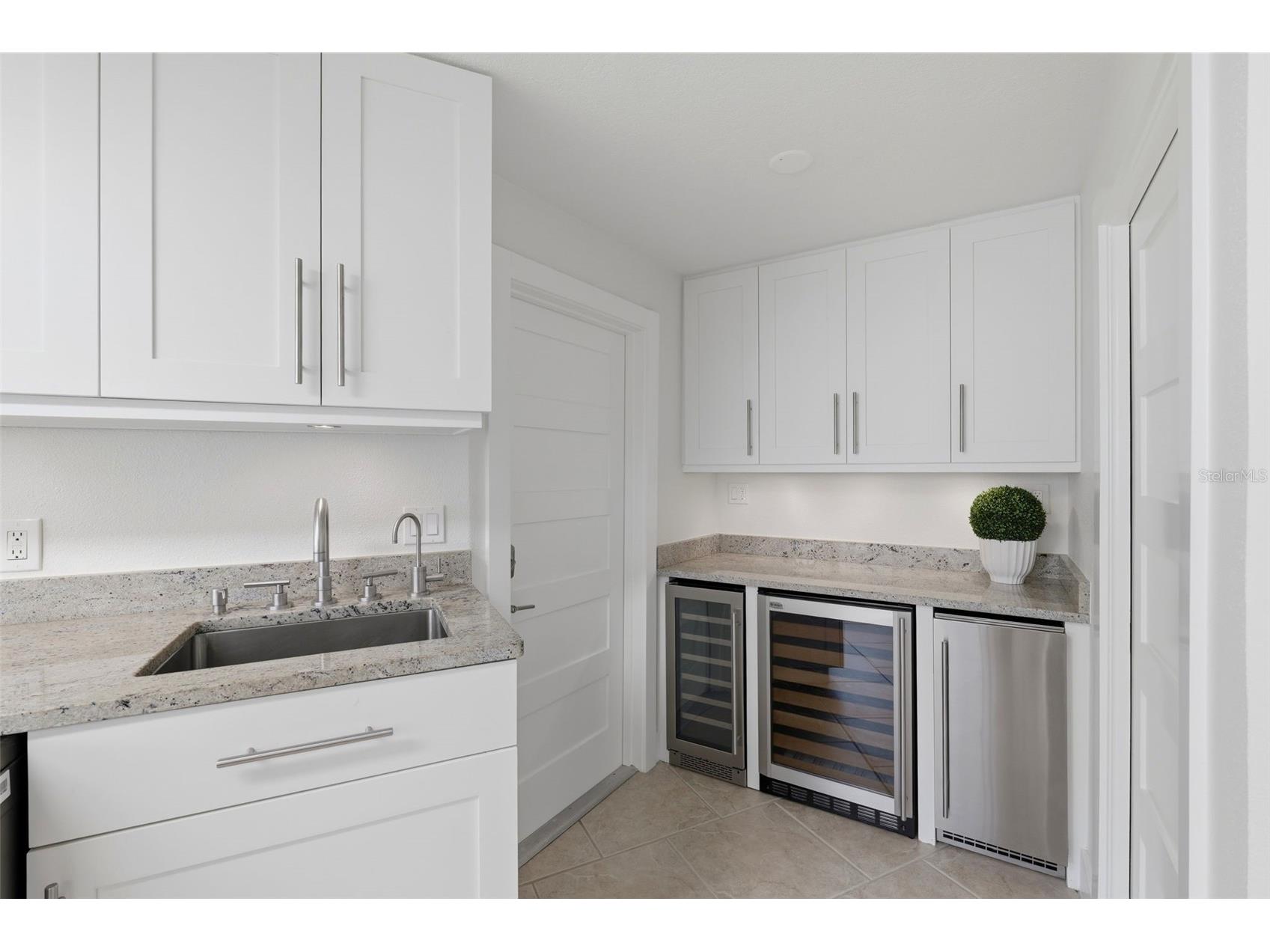 2080 Hawaii Avenue NE Saint Petersburg FL 33703 TB8498249 image18