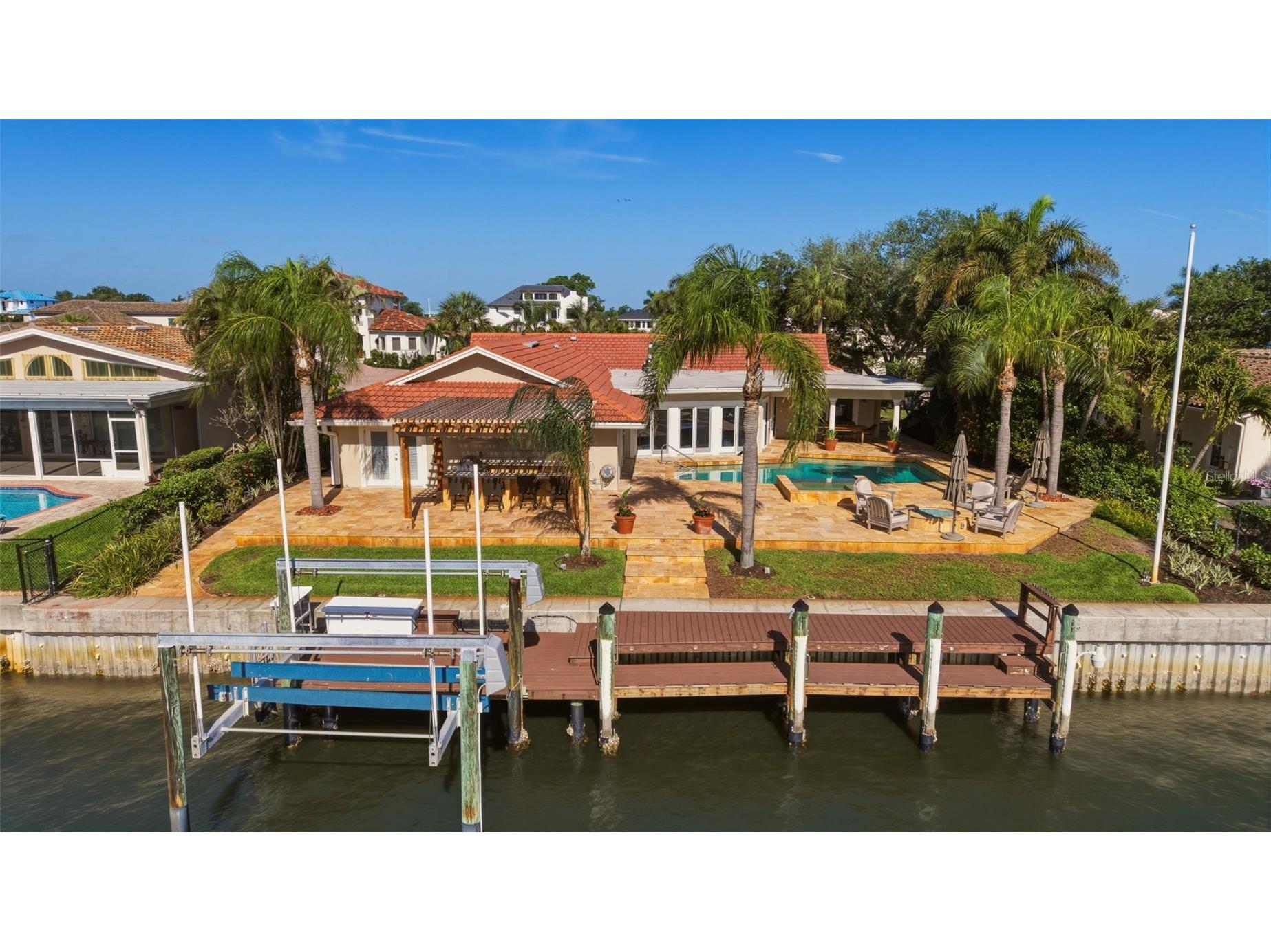 2080 Hawaii Avenue NE Saint Petersburg FL 33703 TB8498249 image31