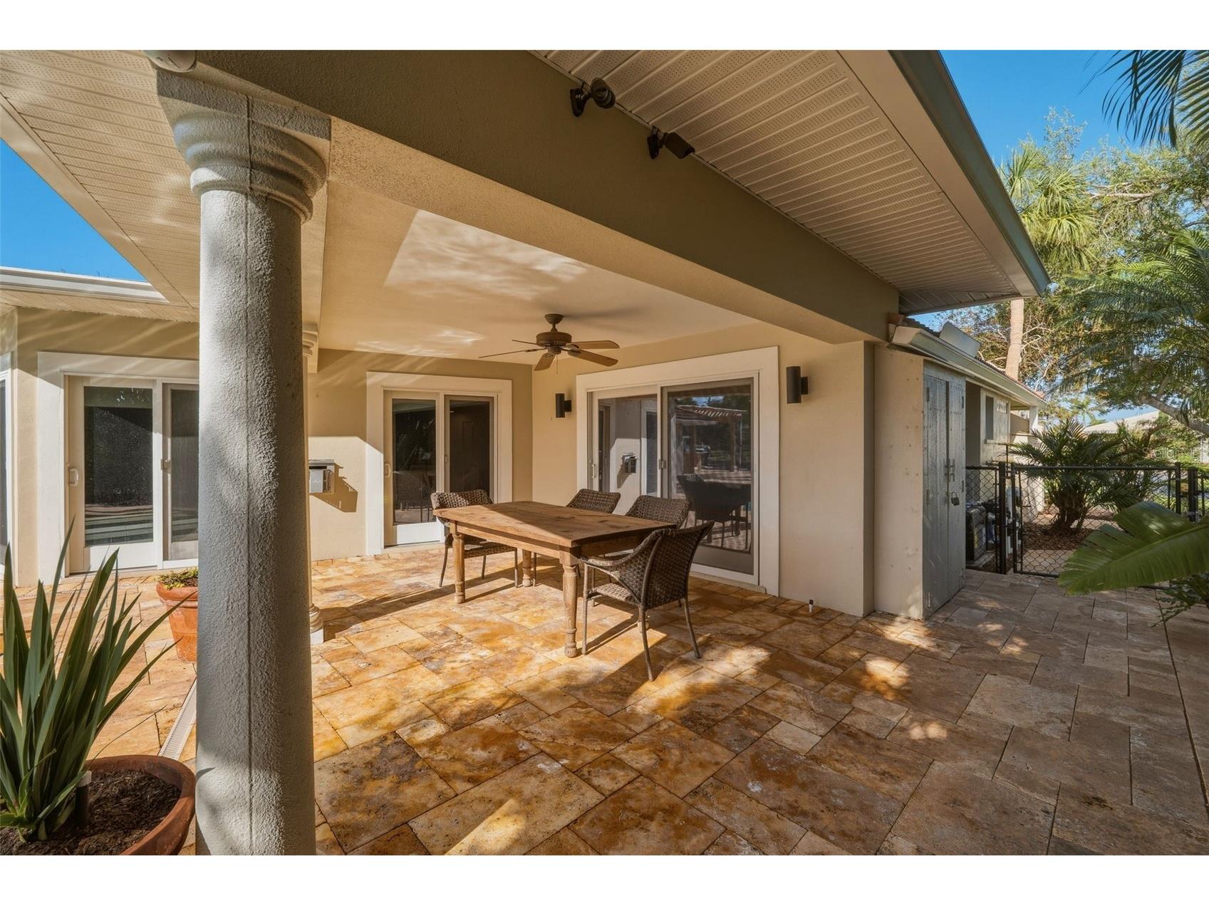 2080 Hawaii Avenue NE Saint Petersburg FL 33703 TB8498249 image38