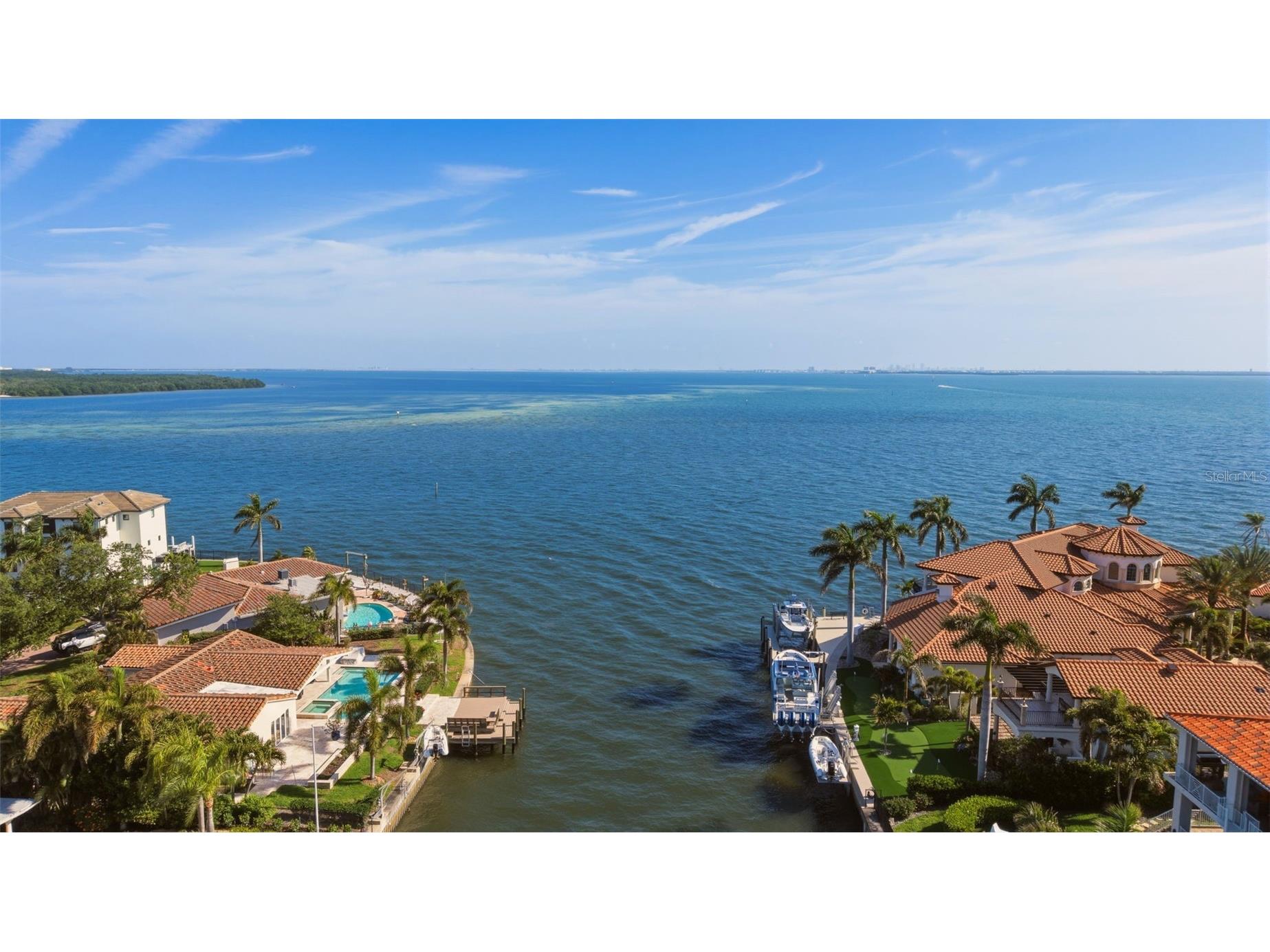 2080 Hawaii Avenue NE Saint Petersburg FL 33703 TB8498249 image50