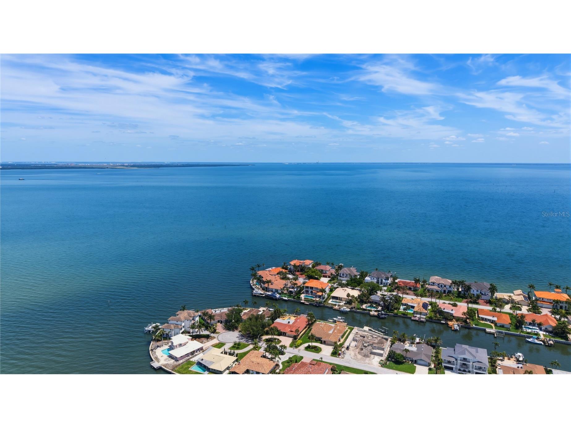 2080 Hawaii Avenue NE Saint Petersburg FL 33703 TB8498249 image53