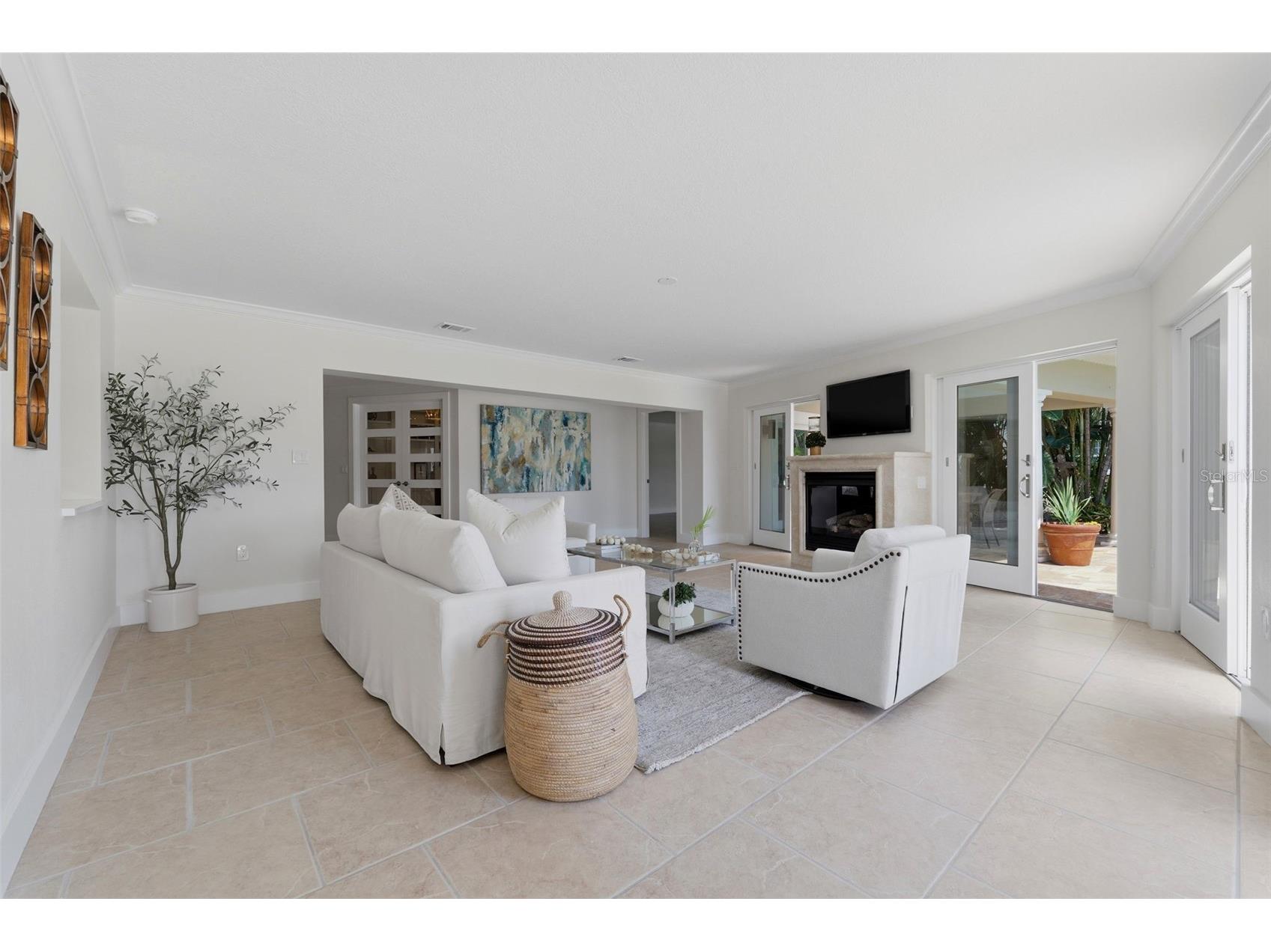 2080 Hawaii Avenue NE Saint Petersburg FL 33703 TB8498249 image8