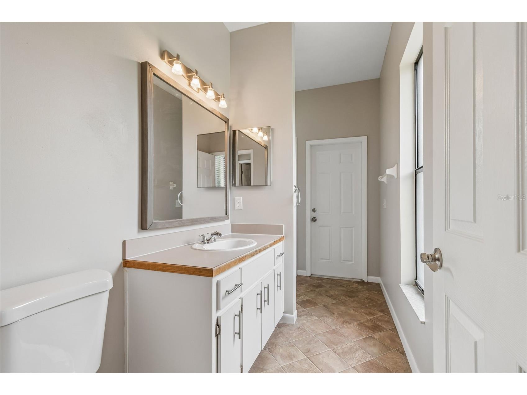 2080 Simeon Drive Palm Harbor FL 34683 TB8503096 image30