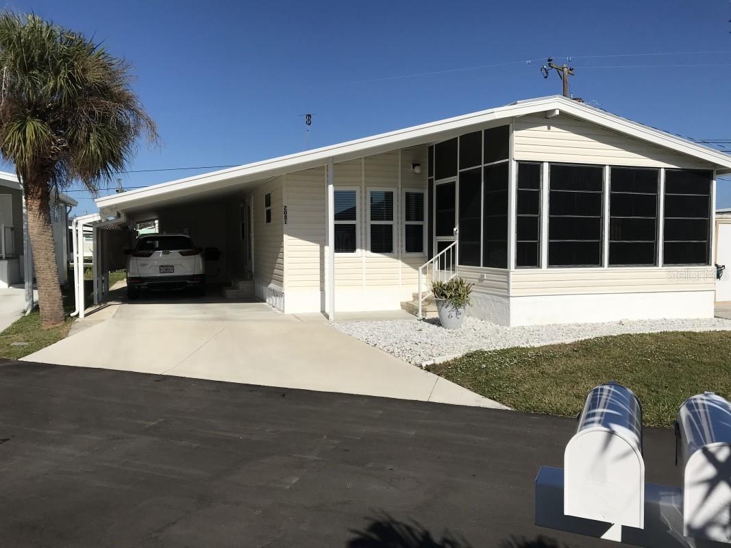 2081 Detroiter Street Sarasota FL 34231 A4681854 image1