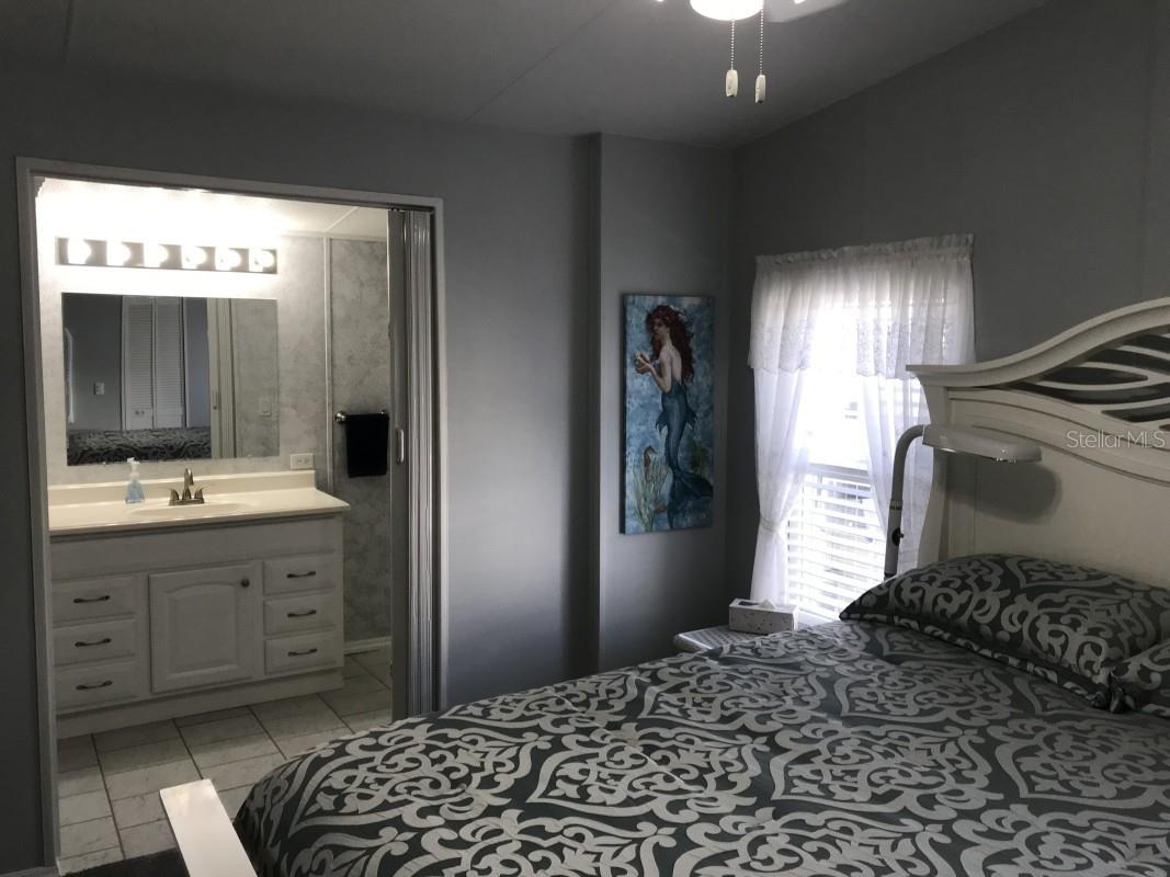 2081 Detroiter Street Sarasota FL 34231 A4681854 image6