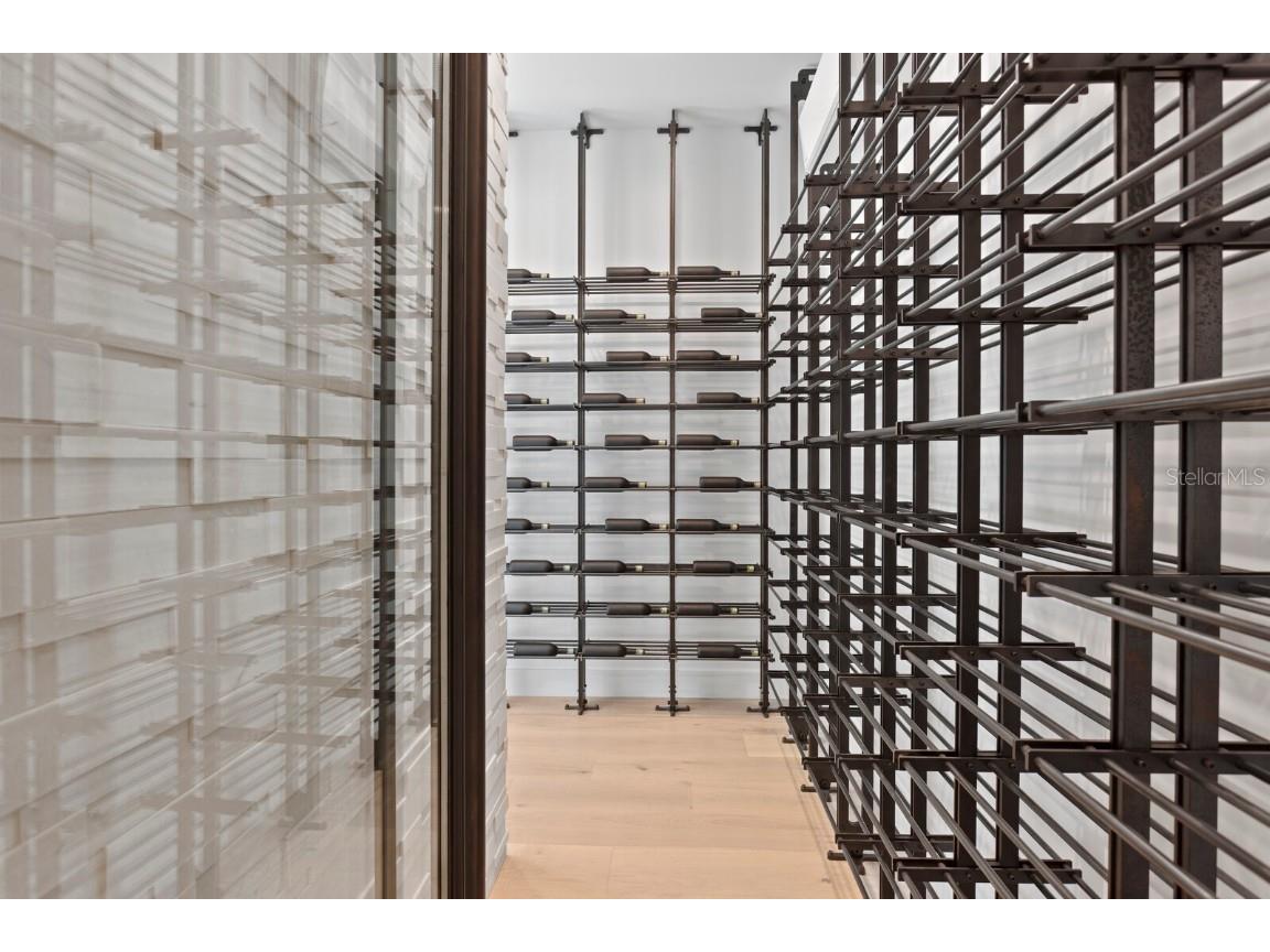 2081 Michigan Avenue NE Saint Petersburg FL 33703 TB8344767 image11