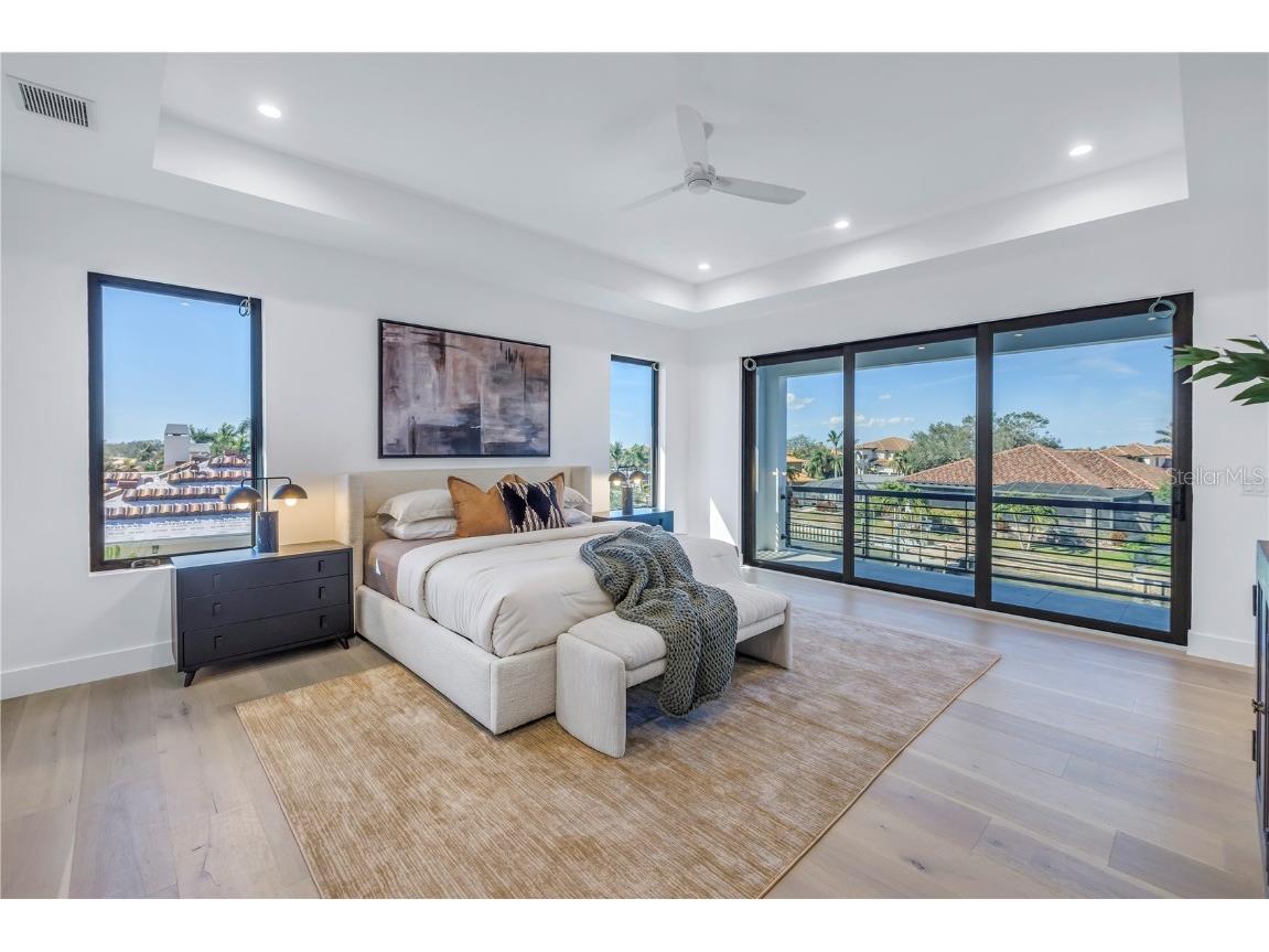 2081 Michigan Avenue NE Saint Petersburg FL 33703 TB8344767 image49