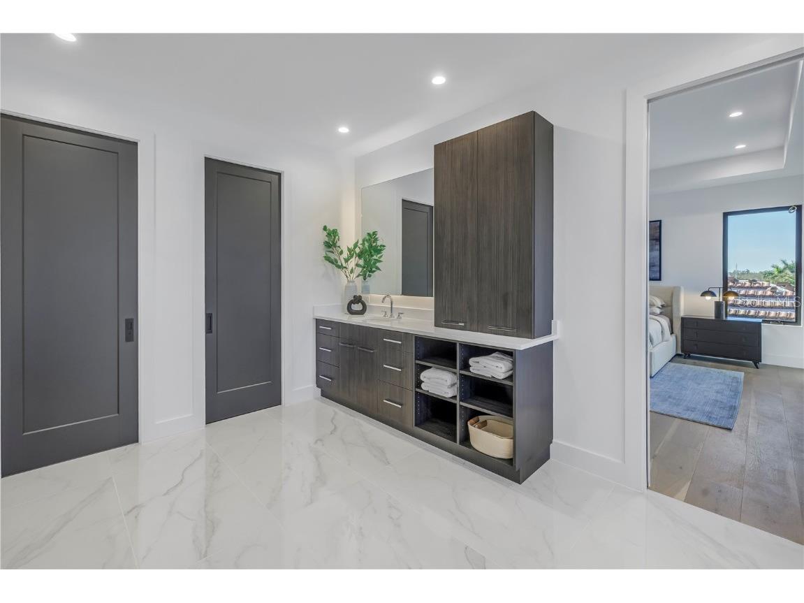 2081 Michigan Avenue NE Saint Petersburg FL 33703 TB8344767 image59