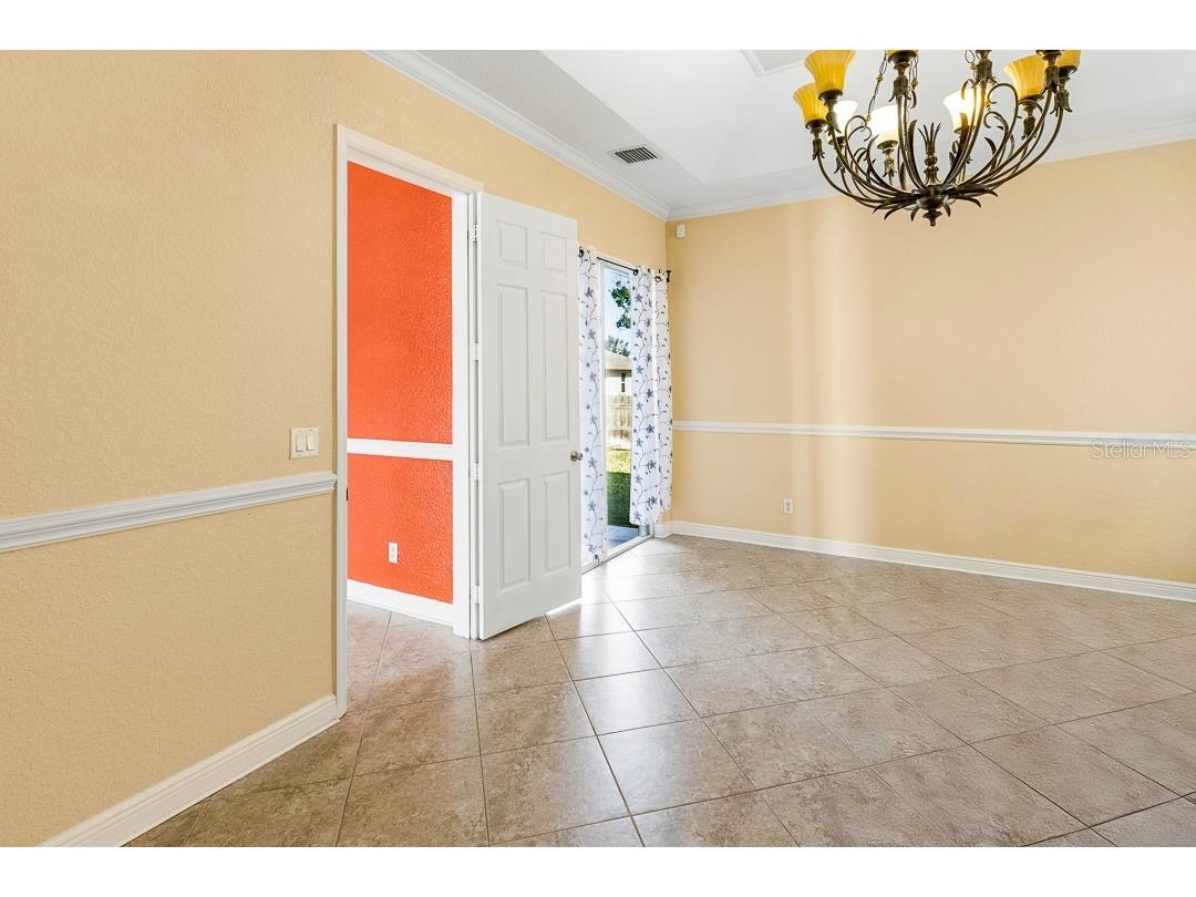 2081 SW Bayshore Boulevard Port Saint Lucie FL 34984 O6367619 image19