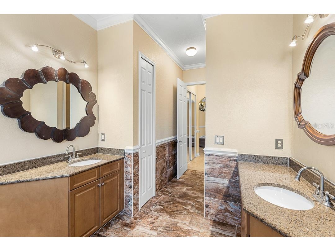 2081 SW Bayshore Boulevard Port Saint Lucie FL 34984 O6367619 image23