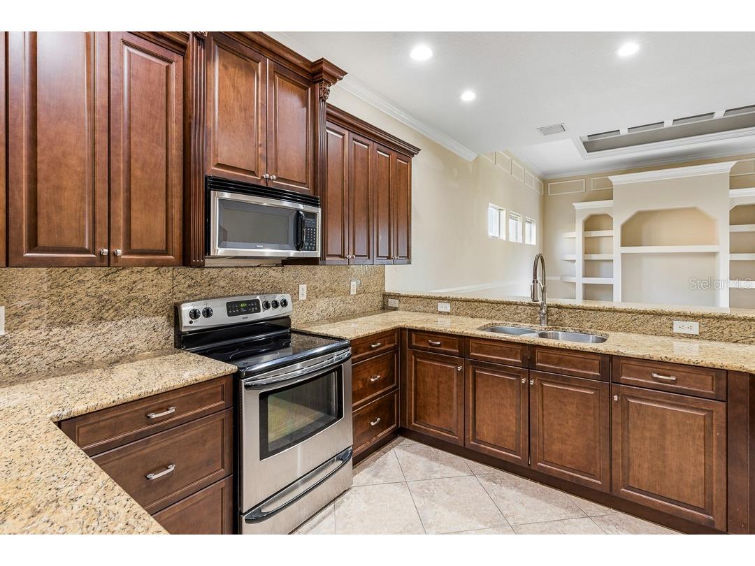 2081 SW Bayshore Boulevard Port Saint Lucie FL 34984 O6367619 image36