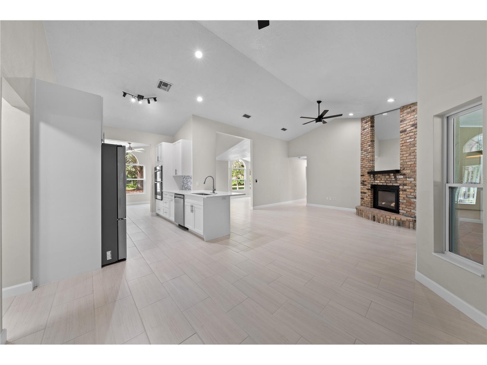 2082 Camelot Boulevard Saint Cloud FL 34772 S5152217 image13