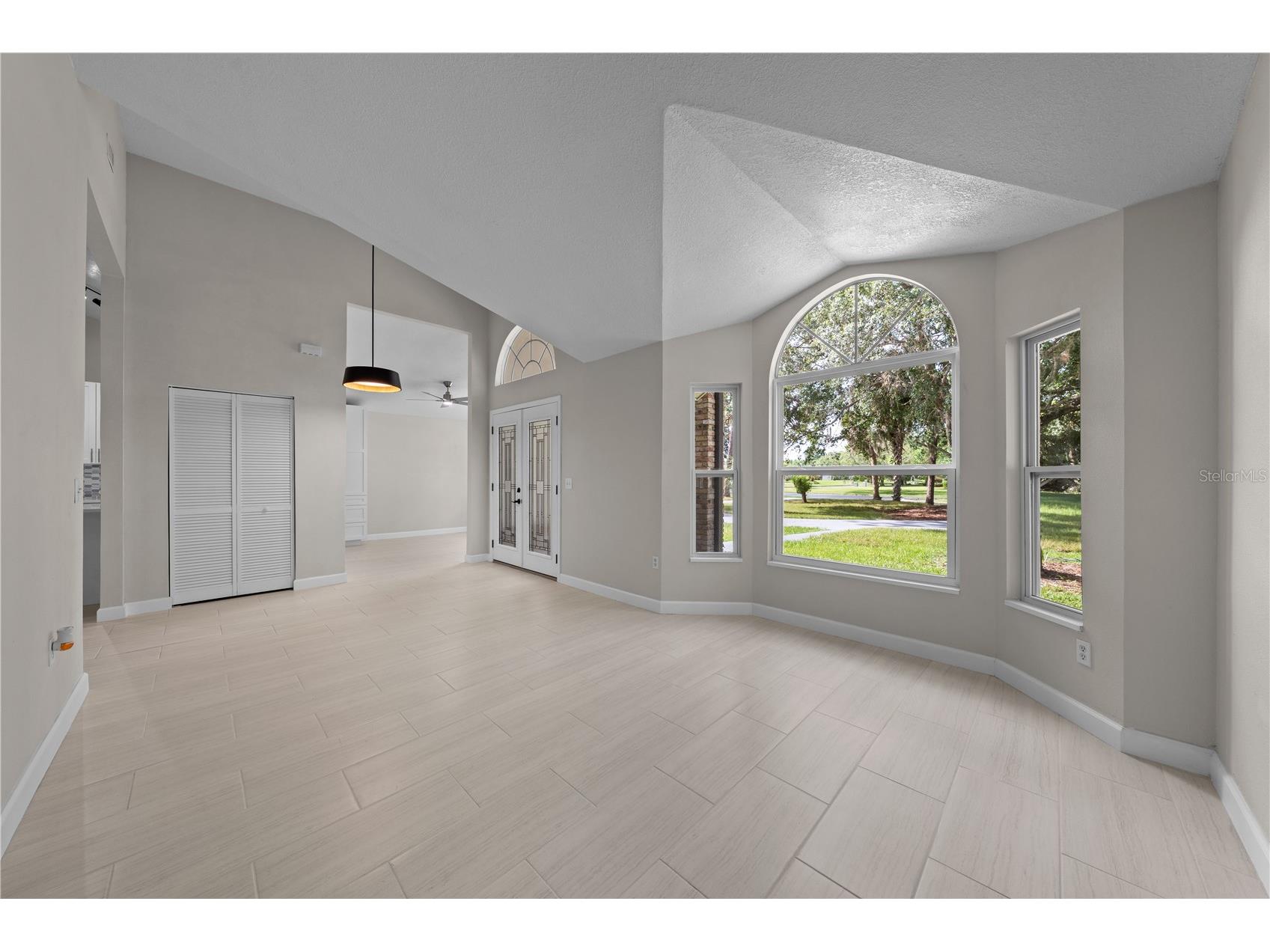 2082 Camelot Boulevard Saint Cloud FL 34772 S5152217 image6