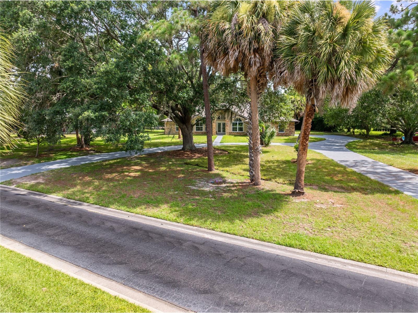 2082 Camelot Boulevard Saint Cloud FL 34772 S5152217 image81