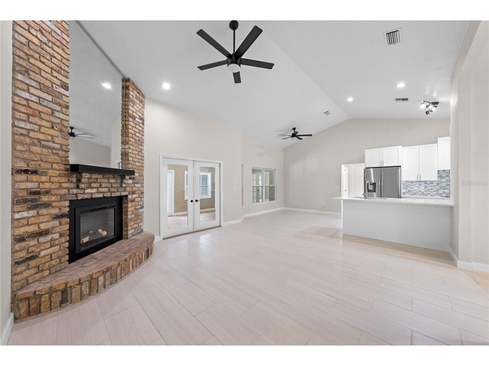 2082 Camelot Boulevard Saint Cloud FL 34772 S5152217 image9