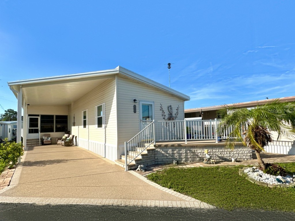 2082 Detroiter Street Sarasota FL 34231 A4616291 image1