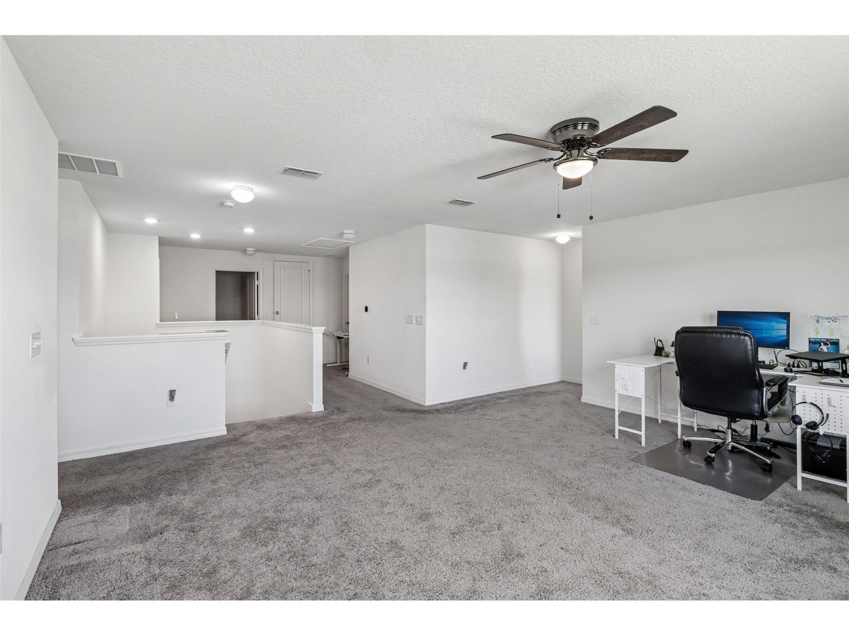 2082 Ficus Street Mascotte FL 34753 O6400790 image9