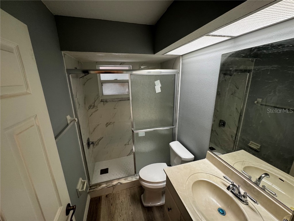 2082 Old Arbor Court Sarasota FL 34232 TB8445624 image6