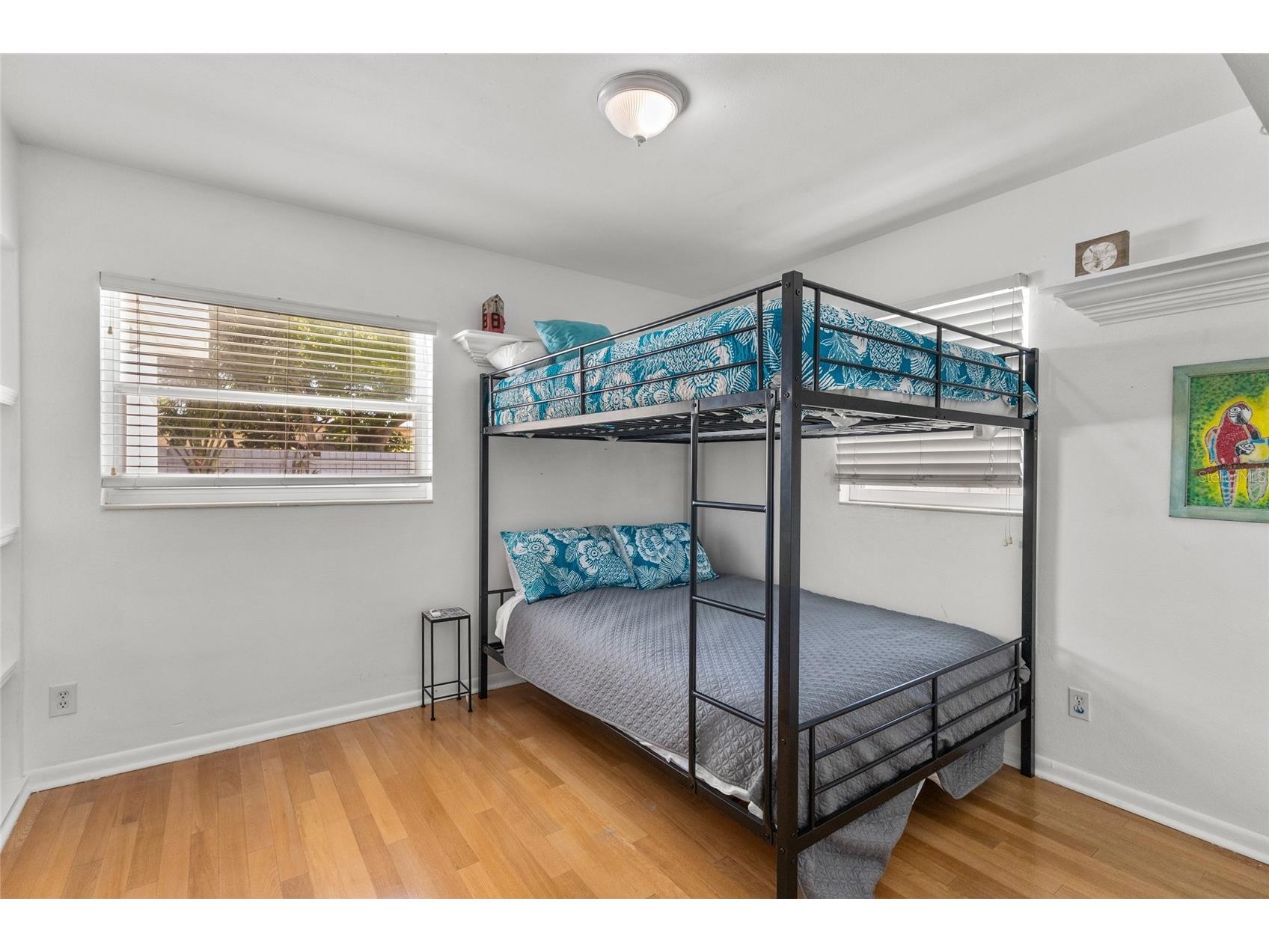 2082 Orchid Street Sarasota FL 34239 A4690466 image22