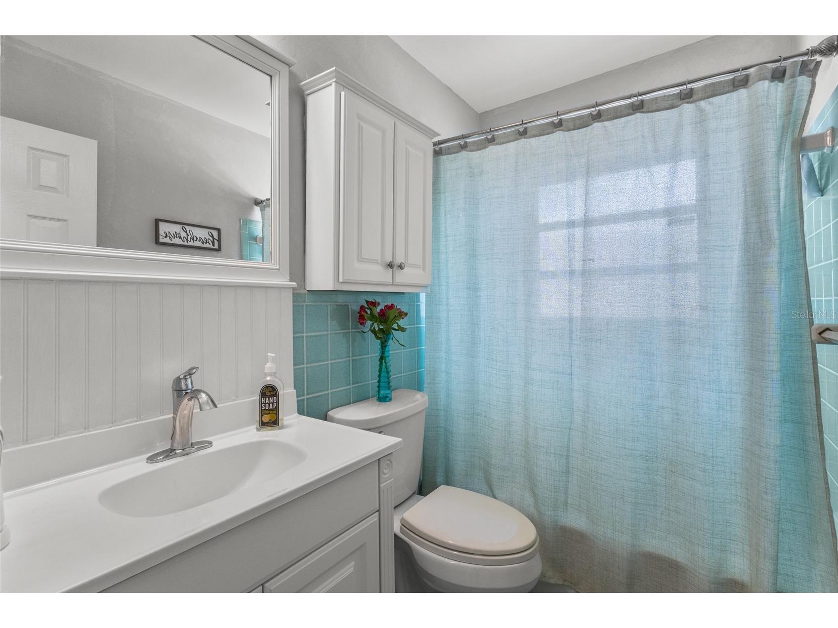 2082 Orchid Street Sarasota FL 34239 A4690466 image23