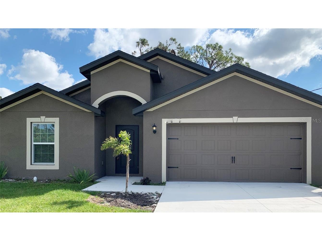 2082 S Chamberlain Boulevard North Port FL 34286 D6129368 image1