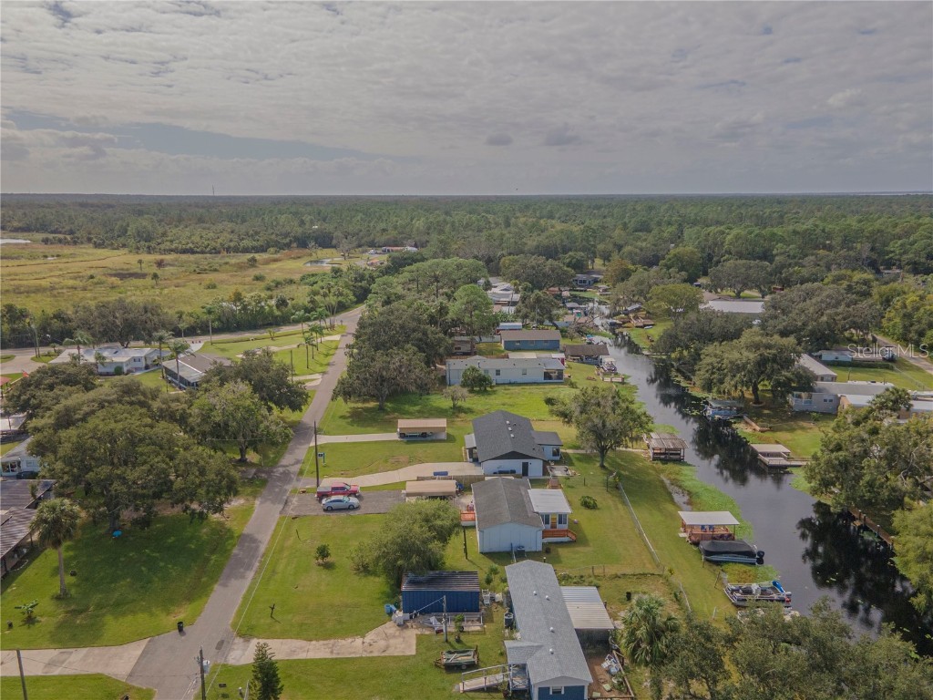 2082 Shady Lane Geneva FL 32732 - ST JOHNS V4945168 image32