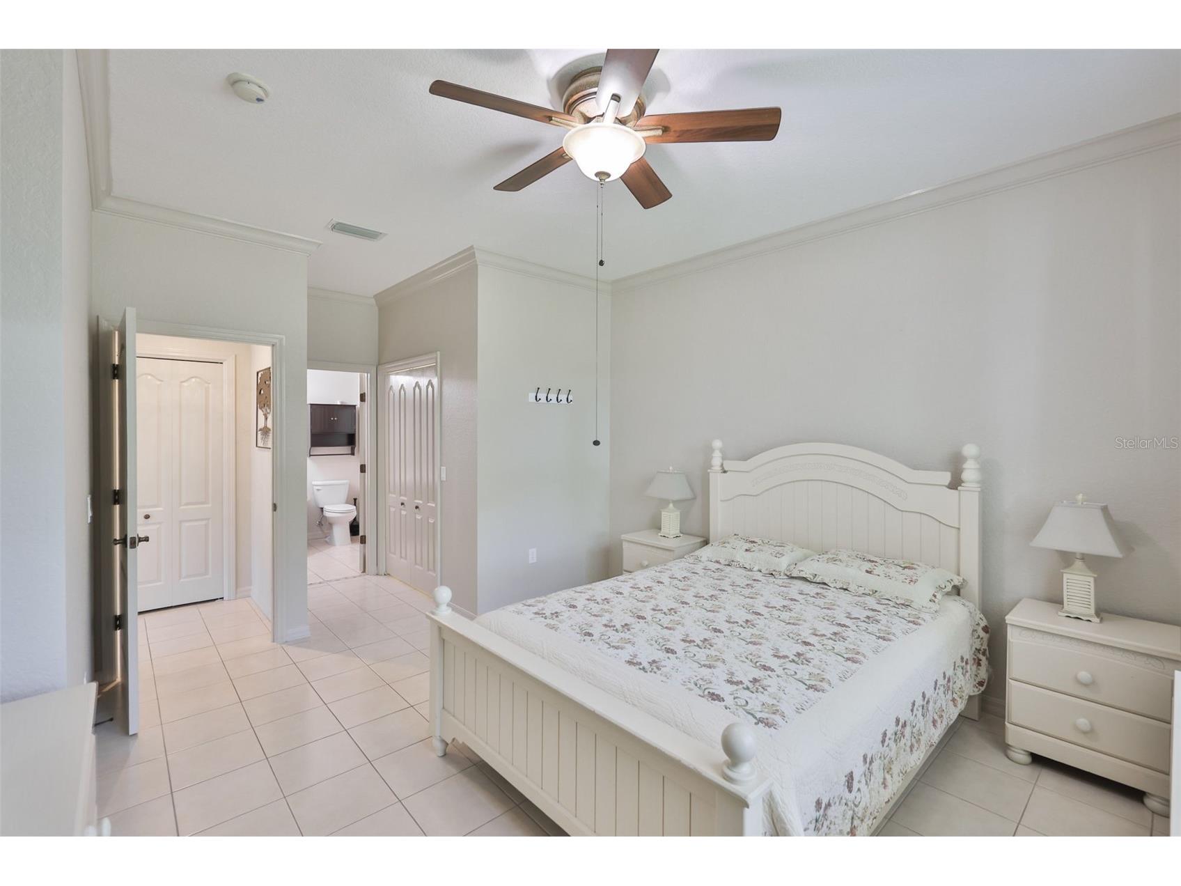 2082 Sifield Greens Way #3 Sun City Center FL 33573 TB8495916 image25