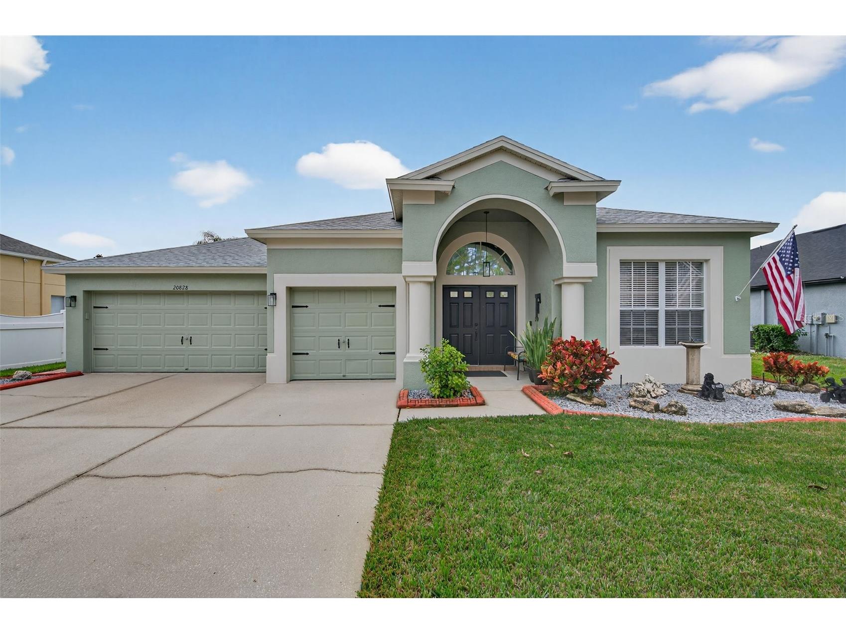 20828 Woodvale Lane Land O Lakes FL 34638 TB8461690 image1
