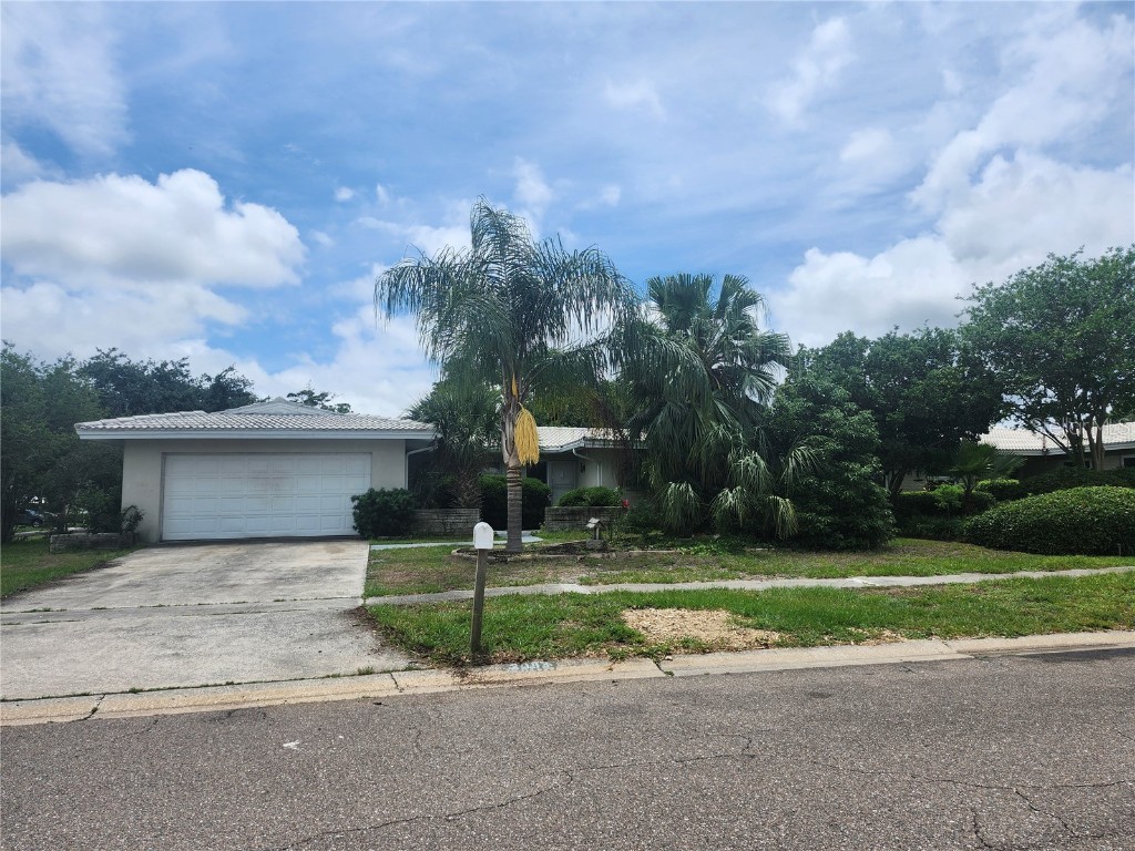 2083 Envoy Court Clearwater FL 33764 W7875470 image1