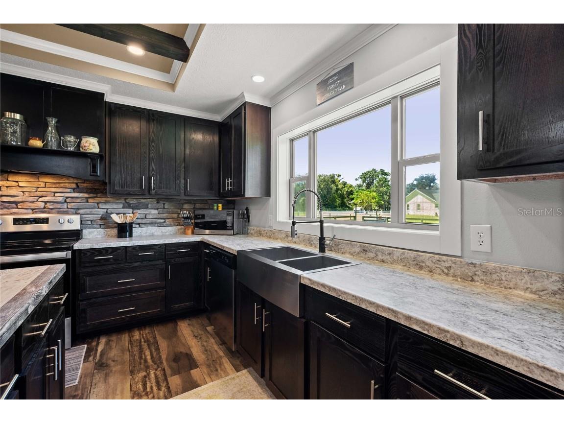 2083 Sr 50 Webster FL 33597 TB8437034 image10