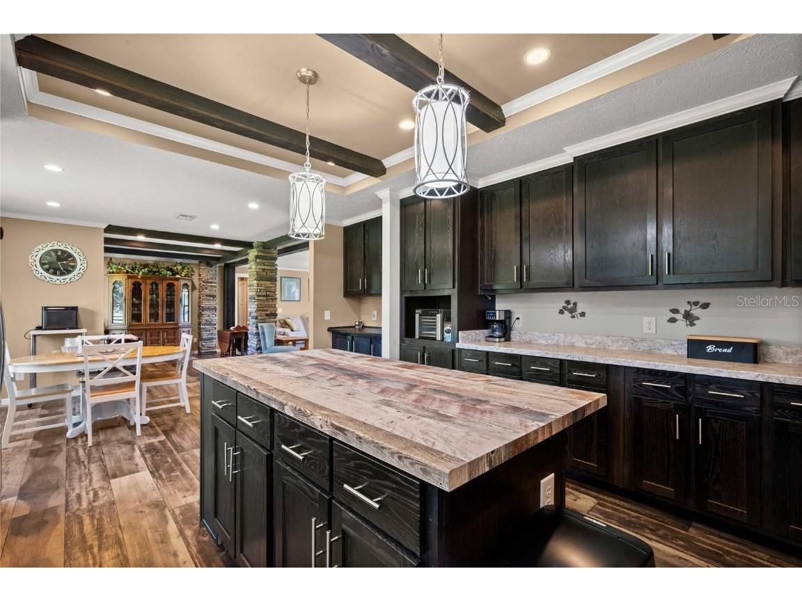 2083 Sr 50 Webster FL 33597 TB8437034 image14