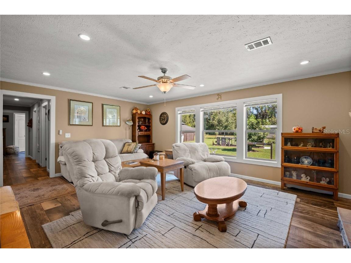 2083 Sr 50 Webster FL 33597 TB8437034 image19