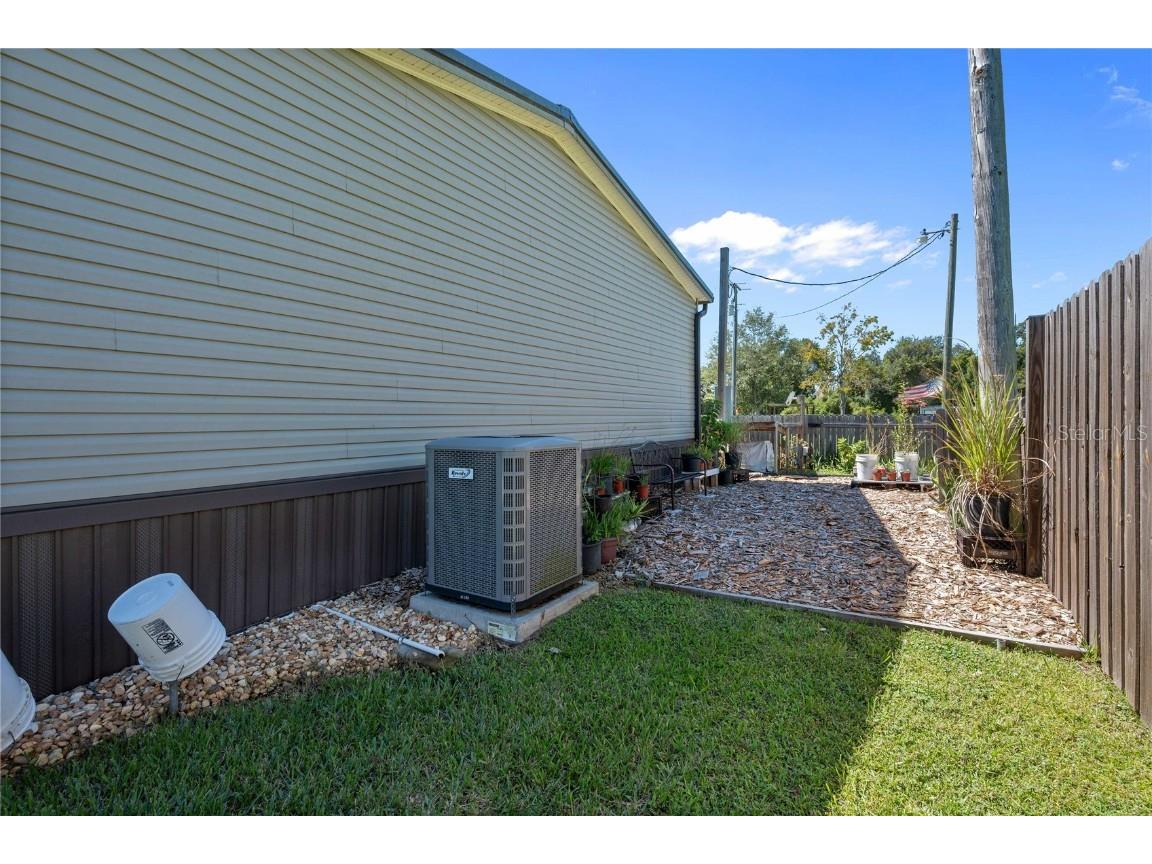 2083 Sr 50 Webster FL 33597 TB8437034 image57