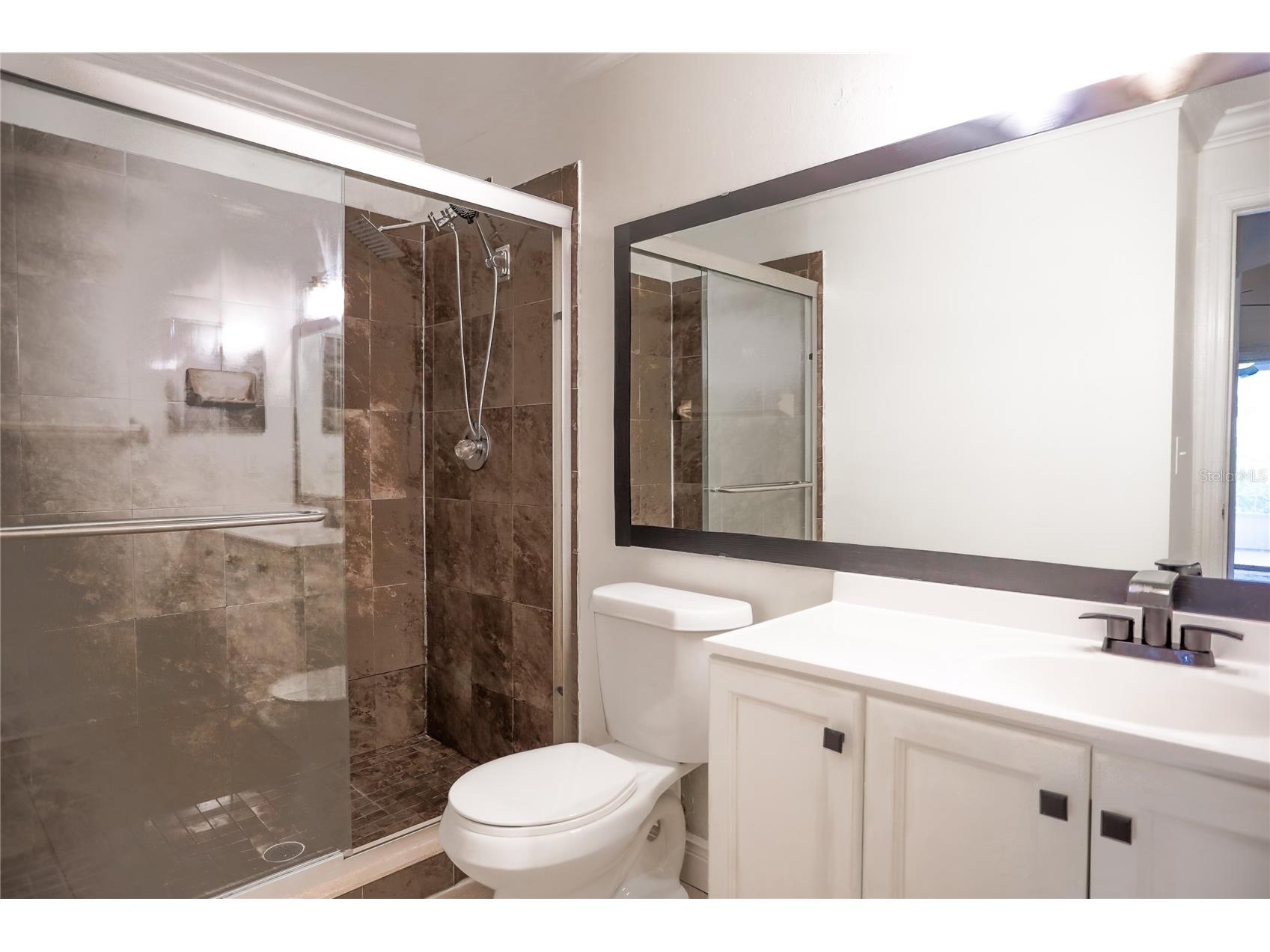 2083 Windward Pass Lakeland FL 33813 L4960689 image9