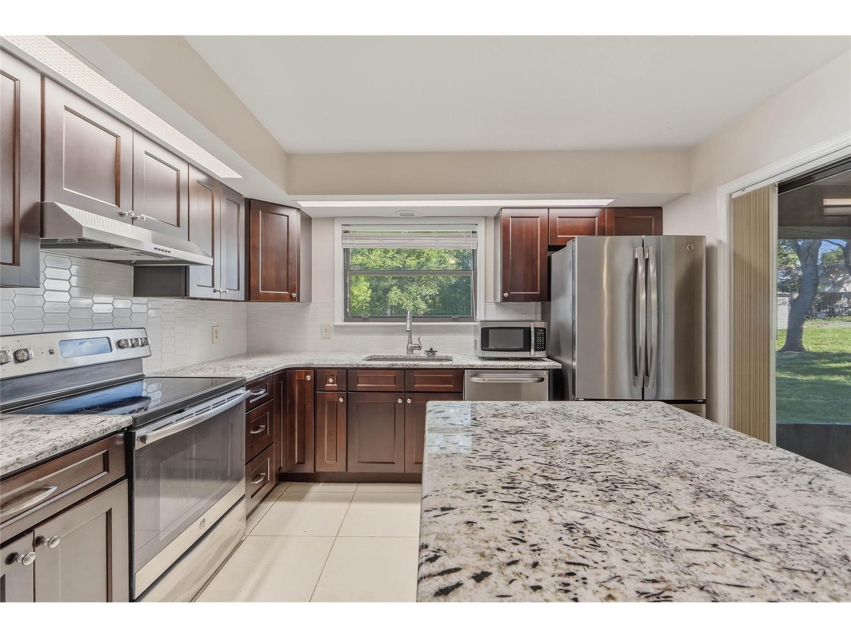 2084 Apricot Drive Deltona FL 32725 O6421206 image10