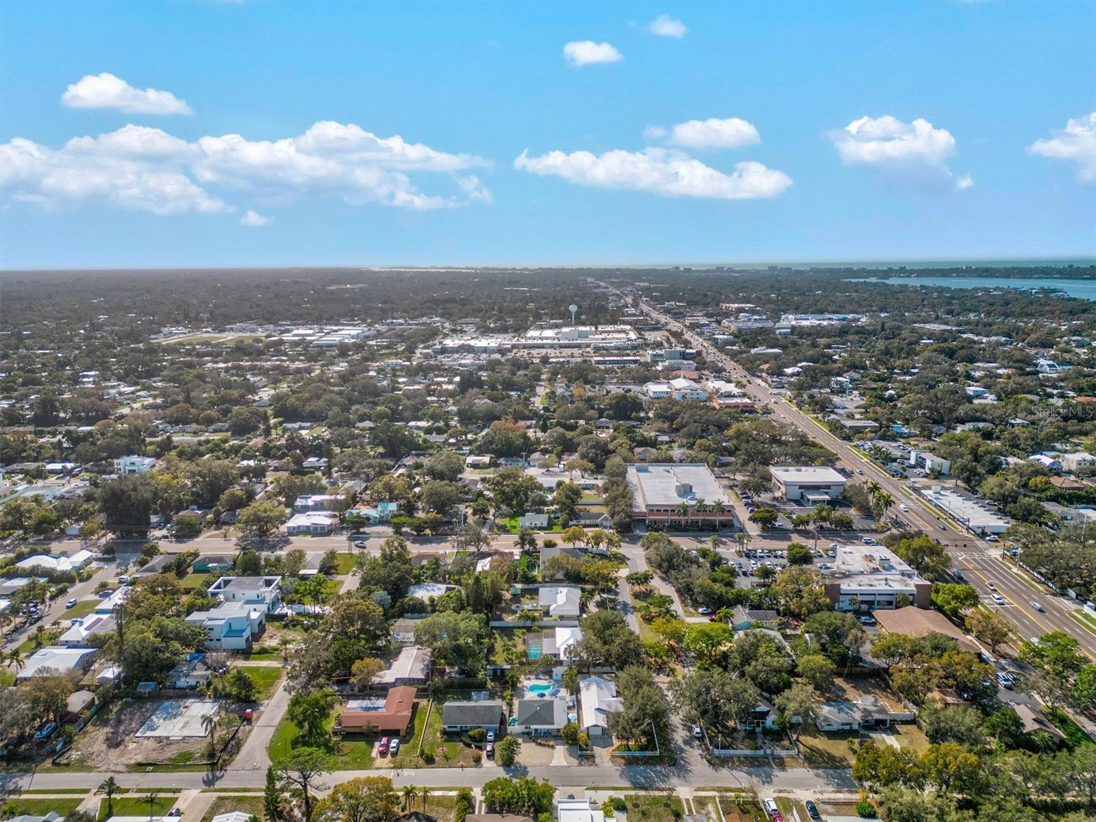 2084 Grove Street #B Sarasota FL 34239 A4689586 image31