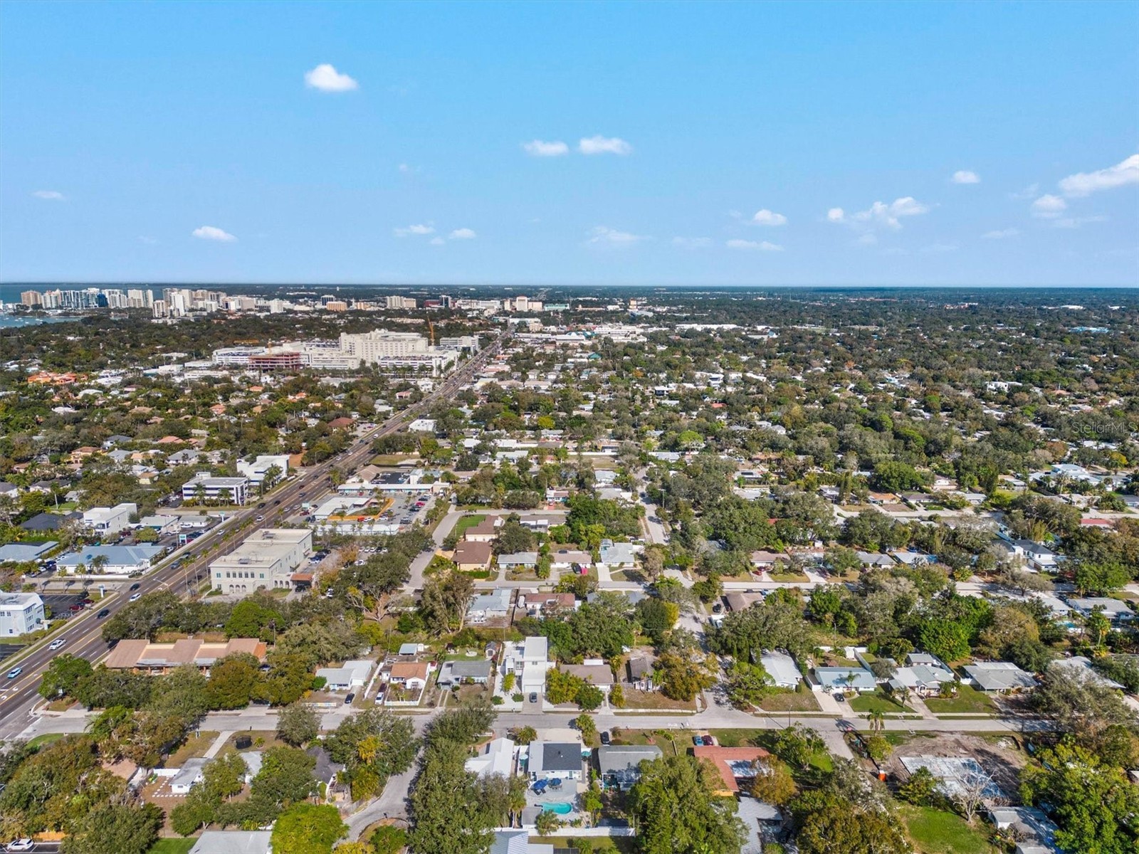 2084 Grove Street #B Sarasota FL 34239 A4689586 image33