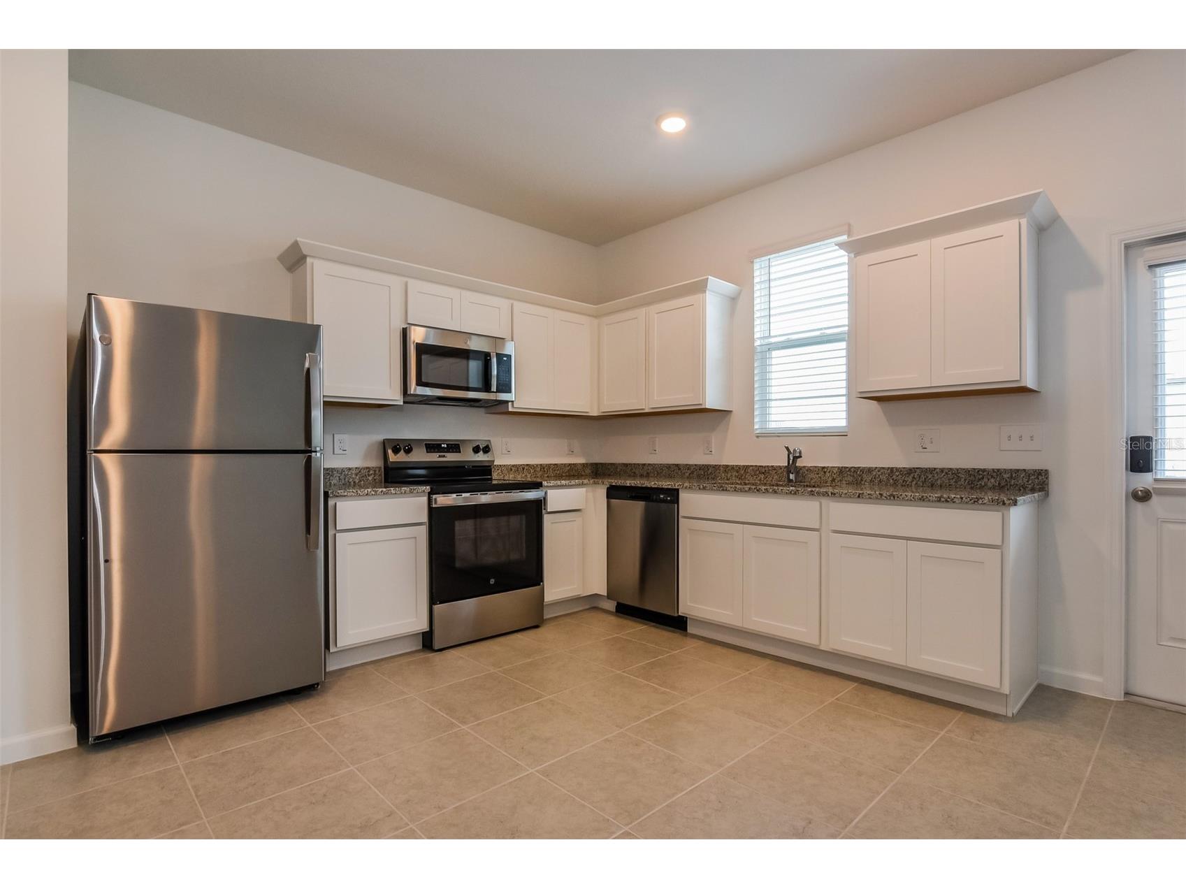 2084 Hemingway Circle Groveland FL 34736 O6395376 image7