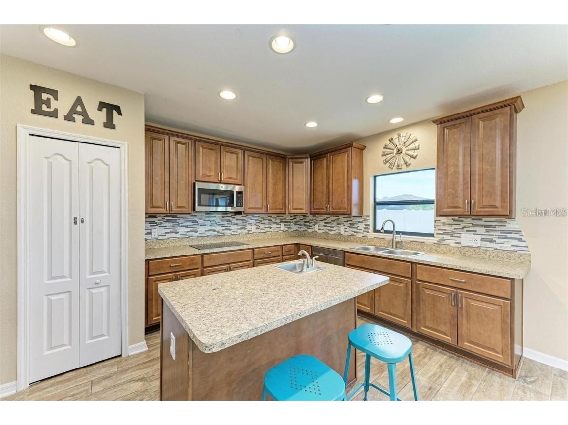 2084 La Palma Avenue Port Charlotte FL 33953 O6348911 image10