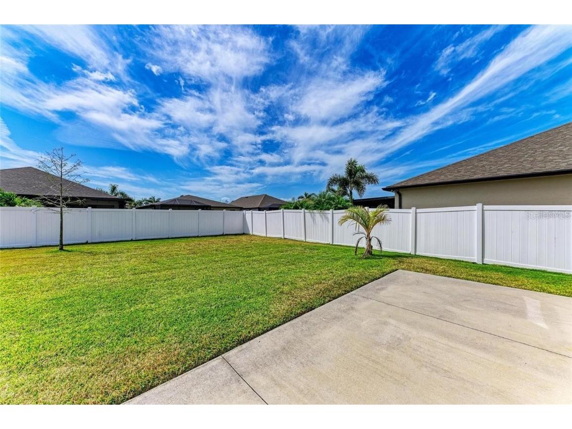 2084 La Palma Avenue Port Charlotte FL 33953 O6348911 image32