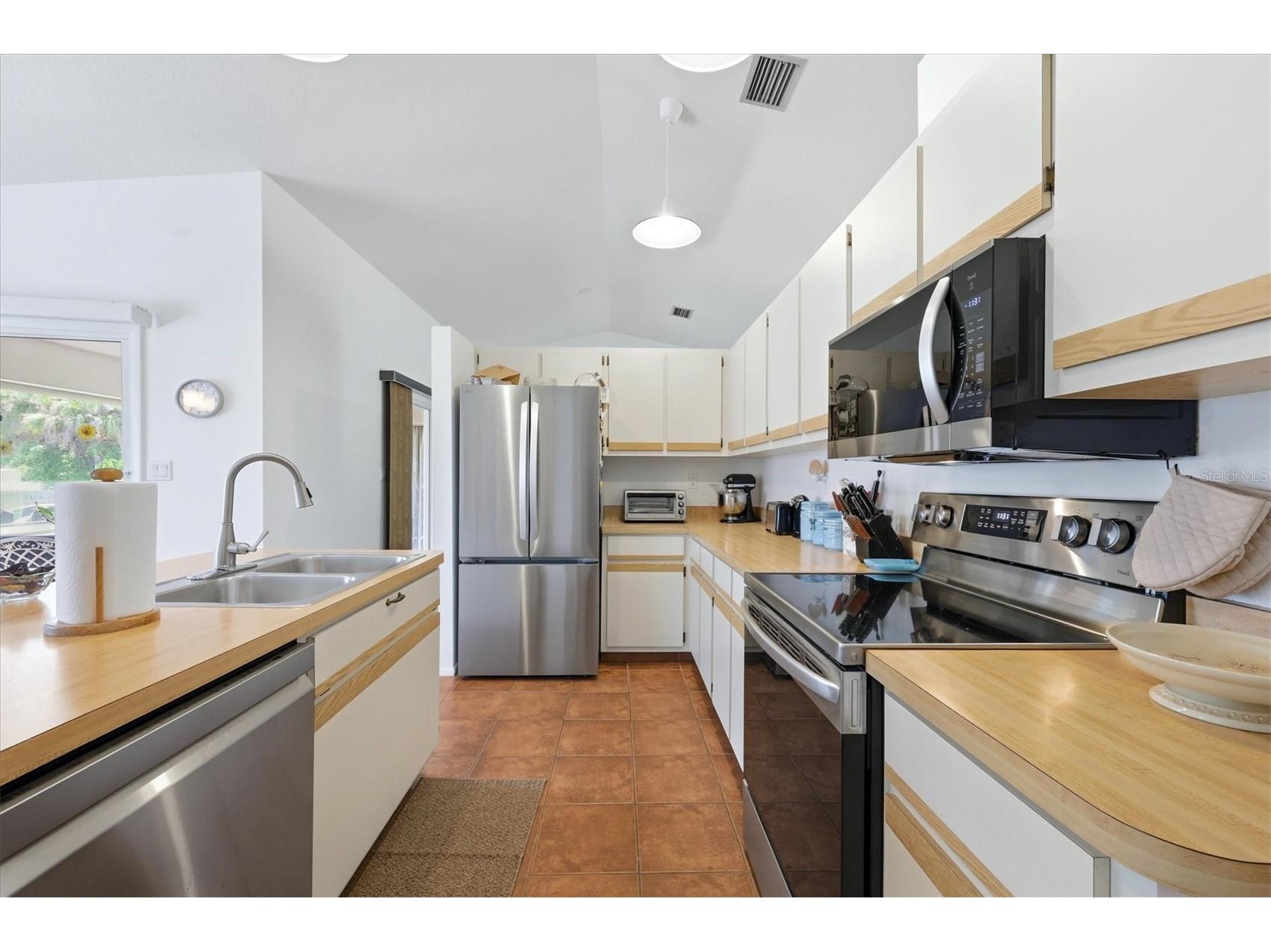 2084 Leisure Street Port Charlotte FL 33948 C7523982 image14