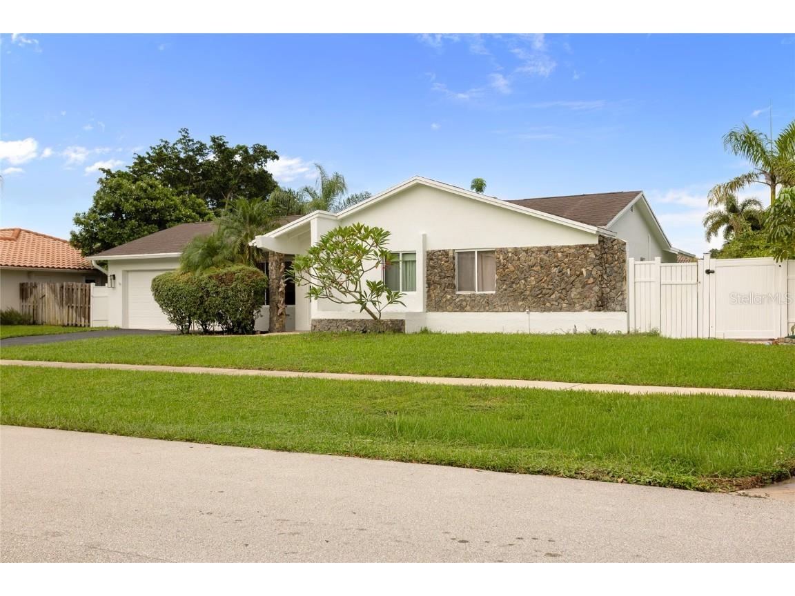 20847 Sugarloaf Lane Boca Raton FL 33428 A4667653 image2